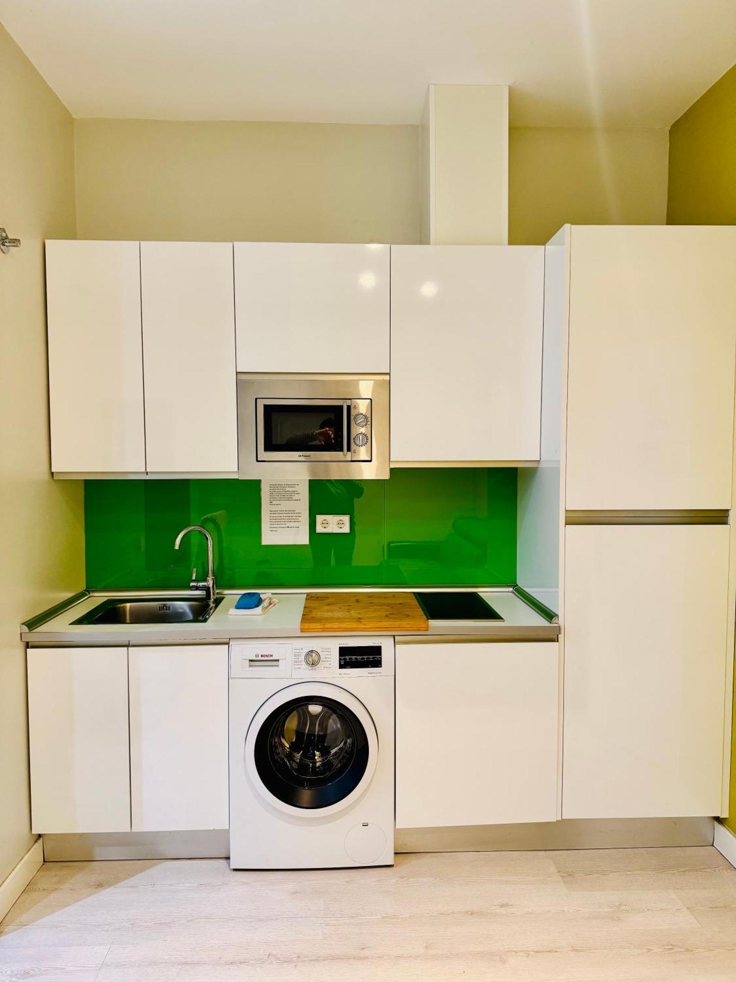 Apartamentos Apolo Madrid Dış mekan fotoğraf