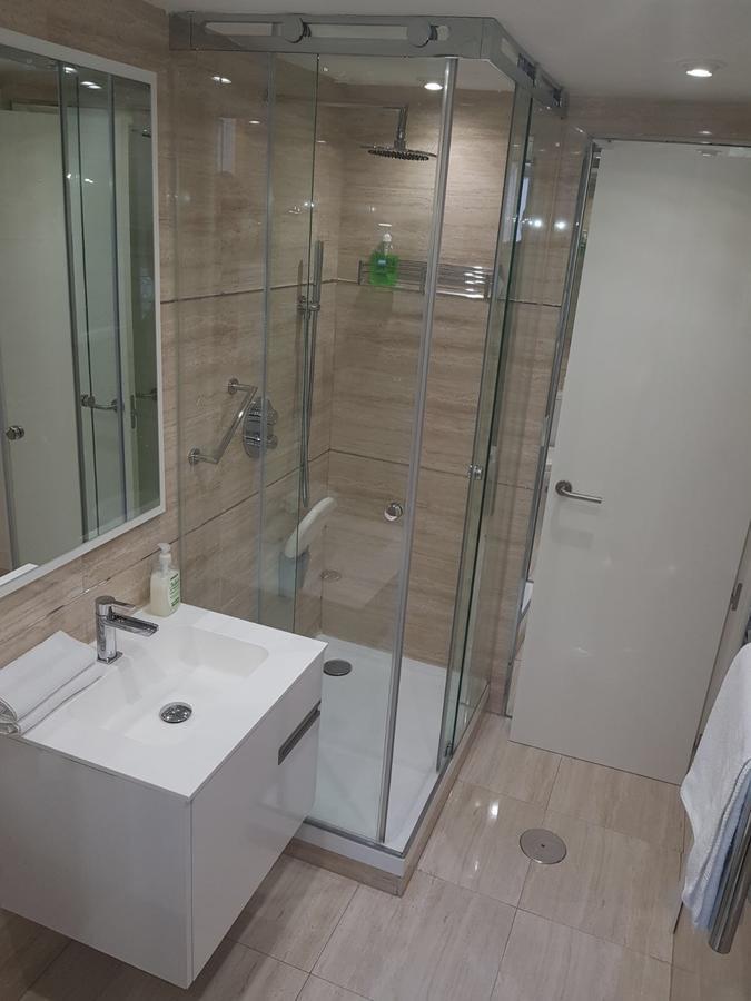 Apartamentos Apolo Madrid Dış mekan fotoğraf
