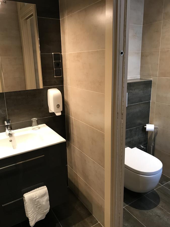 Apartamentos Apolo Madrid Dış mekan fotoğraf