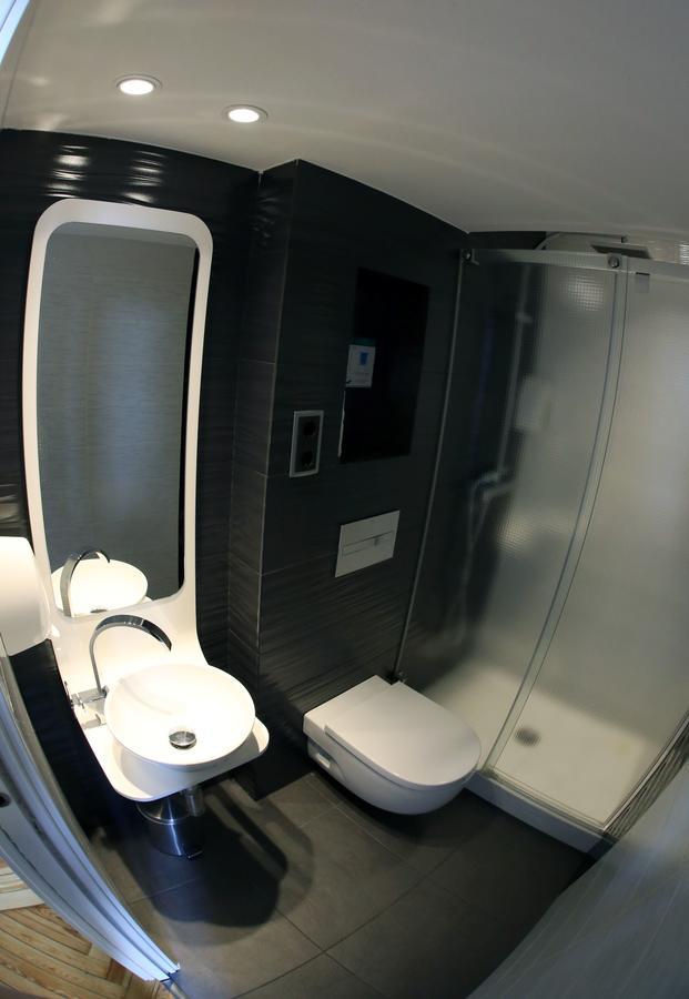 Apartamentos Apolo Madrid Dış mekan fotoğraf